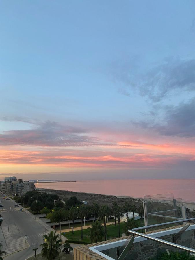 Apartamento A 100 Metros De La Playa Con Grande Terraza Y Vistas Al Mar Daimus Zewnętrze zdjęcie