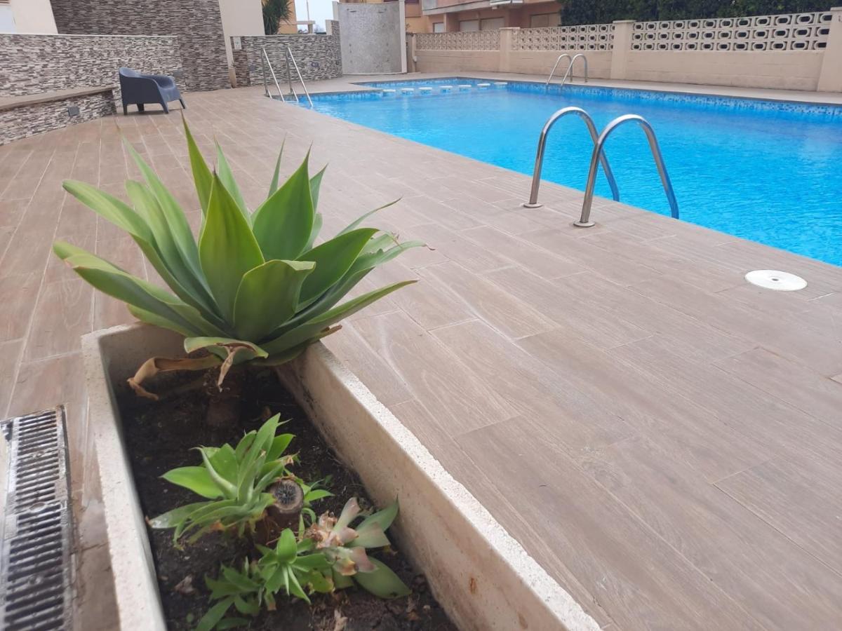 Apartamento A 100 Metros De La Playa Con Grande Terraza Y Vistas Al Mar Daimus Zewnętrze zdjęcie